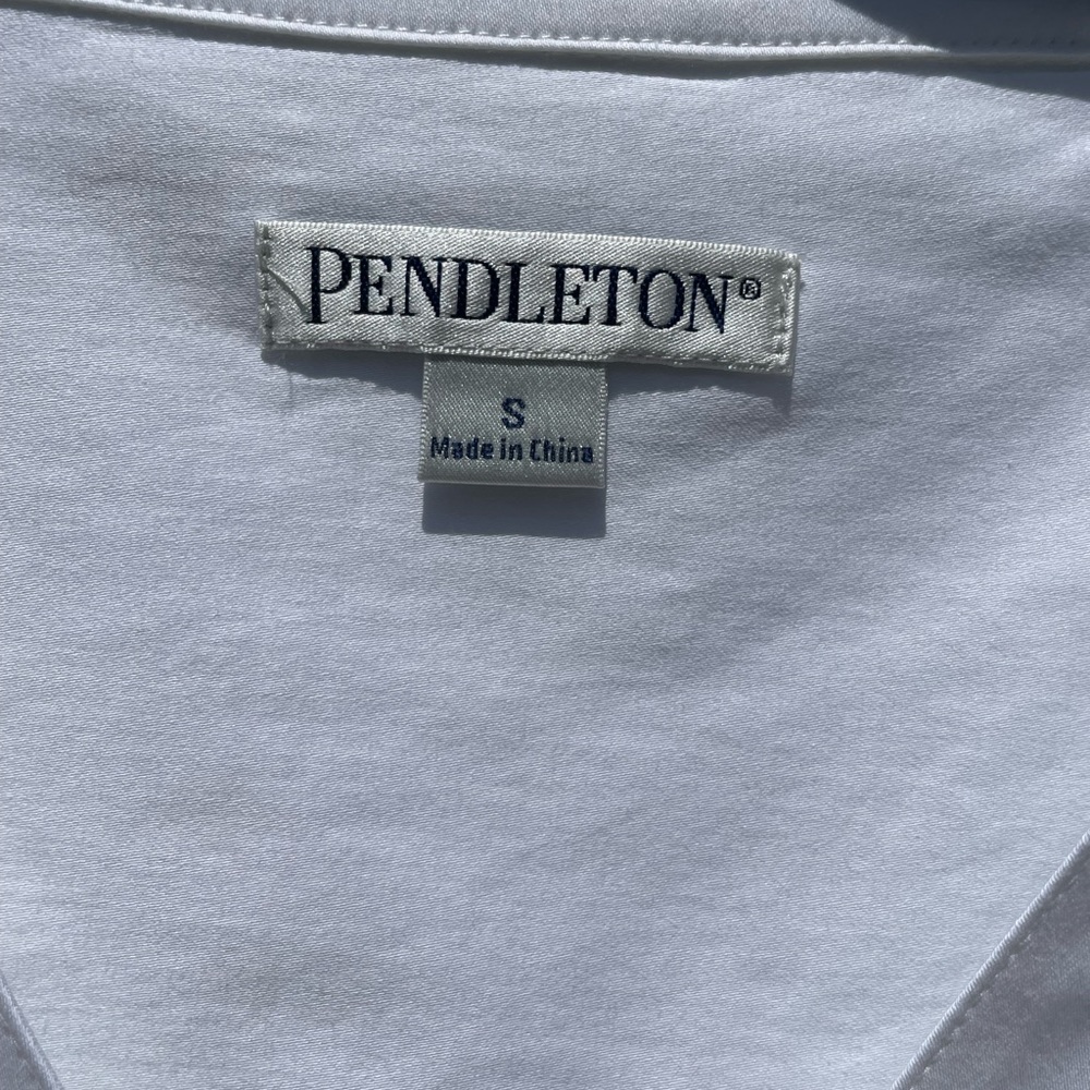 Pendleton White, Ruffled, Blouse - Picture 2 of 8